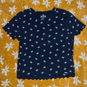 S Hollister Baby Tee